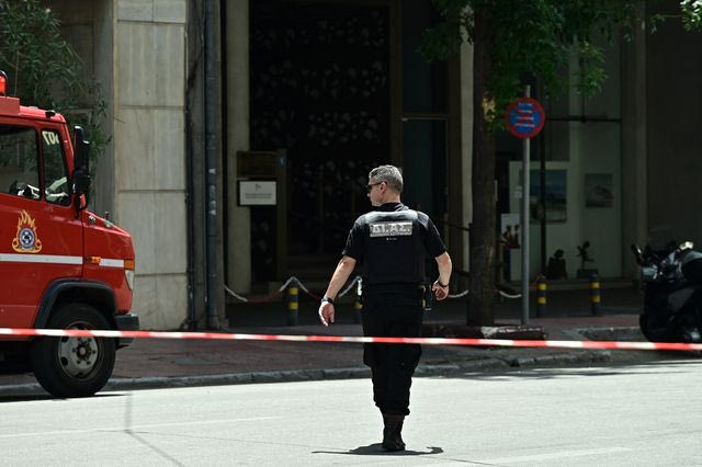 Απειλή για βόμβα στα Δικαστήρια Πειραιά – Εκκενώνεται το κτίριο