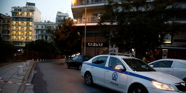 Θεσσαλονίκη: Κοριτσάκια 2 και 4 ετών περιφέρονταν μόνα τους στον δρόμο – Συνελήφθη ο πατέρας τους