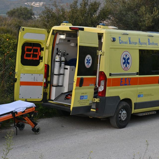 Ασθενοφόρο του ΕΚΑΒ, φωτογραφία αρχείου