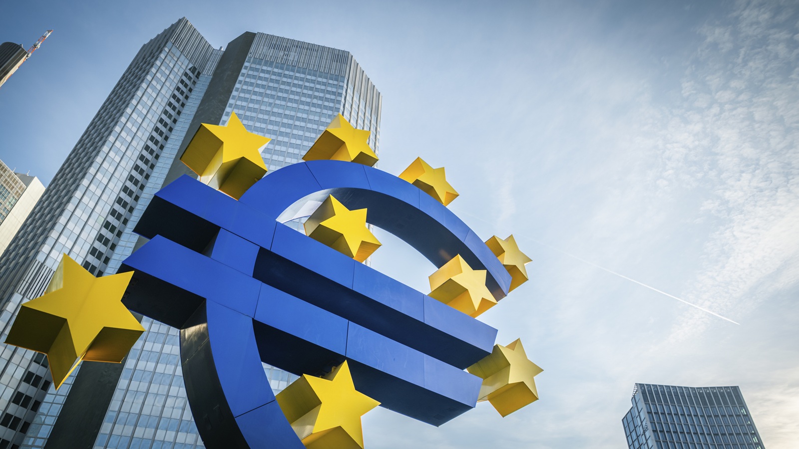 Επιτόκια: Νέος “πονοκέφαλος” για τους δανειολήπτες – Ποιοι κινδυνεύουν με αυξήσεις