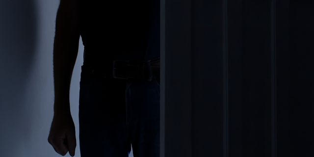 Πάτρα: 60χρονος ξυλοκόπησε άγρια την πρώην σύντροφό του και της έσπασε τα δάχτυλα