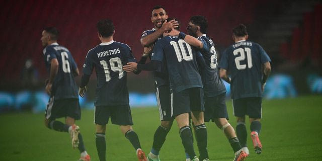 Σερβία – Ελλάδα 1-2: Τέζαρε τη Σερβία με World Class Τζόλη και κεφαλιά “κανόνι” του Δουβίκα στο 95′