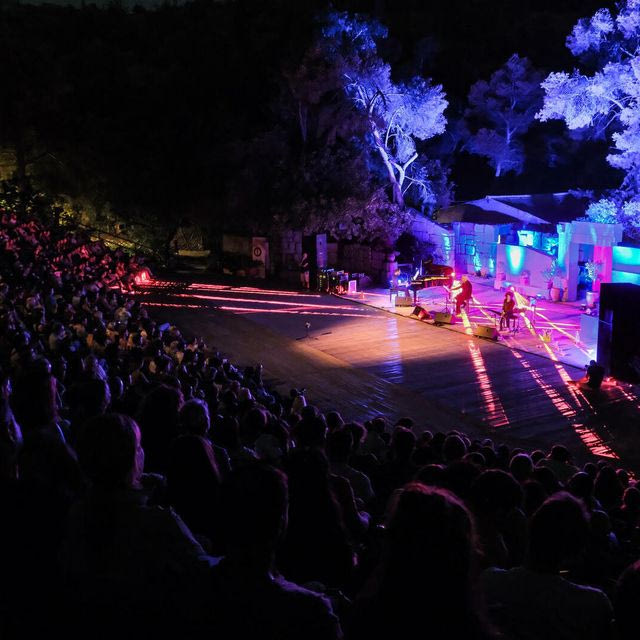 Φ hill Sessions: 11 συναυλίες στον Λόφο των Μουσών τον Σεπτέμβριο