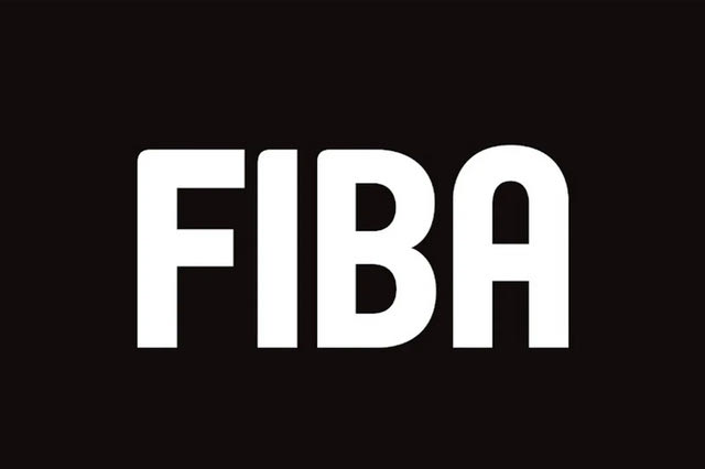 FIBA: Άρση περιορισμών για Ρώσους αθλητές και διαιτητές – Τι ισχύει με τις ομάδες