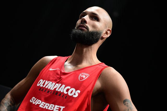 Φουρνιέ: “Την τελευταία φορά που ήμασταν εδώ, ξεχάσαμε να το πάρουμε σπίτι”