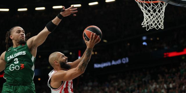 Ζάλγκιρις – Ολυμπιακός 91-93: Ο Φουρνιέ έβαλε τα μεγάλα σουτ για την απόδραση από το Κάουνας