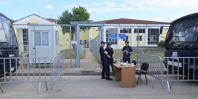 Δίκη για τα Τέμπη: Συνεχίζονται οι καταθέσεις συγγενών θυμάτων – Η εκκρεμότητα με το κινητό του σταθμάρχη