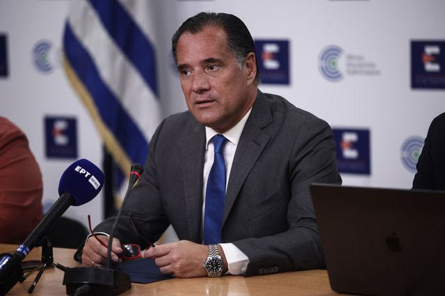 Η έκτακτη συνέντευξη Τύπου για το νέο σύστημα ελέγχου ιδιωτικών ιατρείων έχει προγραμματιστεί για σήμερα, Παρασκευή 18 Σεπτεμβρίου, στις 11:30.