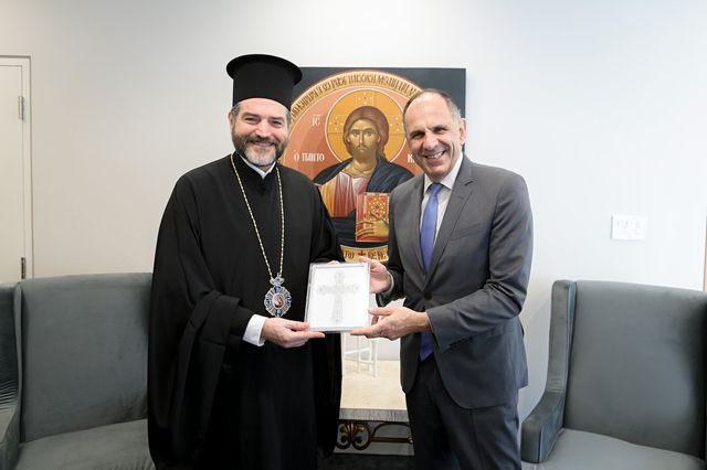 Στο Τορόντο ο Γεραπετρίτης- Συνάντηση με τον Αρχιεπίσκοπο Καναδά
