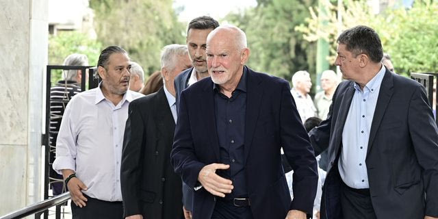 Ο επικήδειος του Γ. Παπανδρέου για τη μητέρα του: “Αγάπησε βαθιά την Ελλάδα”