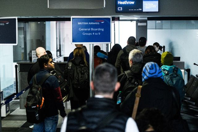 Χάος στη βρετανική εναέρια κυκλοφορία: Ο επικεφαλής της NATS δέχεται πιέσεις να παραιτηθεί