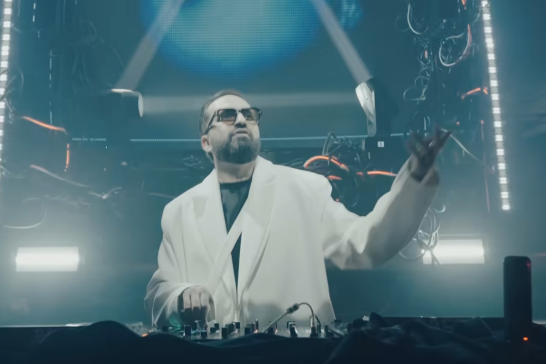 M. Hustler: Το συγκινητικό “αντίο” του DJ στον Μαζωνάκη – “Μου άφησες ένα κομμάτι από την ψυχή σου”