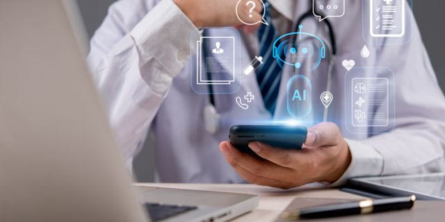 MedWatch: 231 ύποπτες περιπτώσεις σε γιατρούς και ιατρεία – Από παράνομες επεμβάσεις μέχρι αδήλωτα λέιζερ