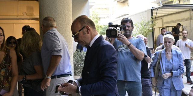 Θάνατος Μαζωνάκη: Στο μικροσκόπιο η ιδιωτική κλινική – Εισαγγελείς και ΙΣΑ στο σημείο