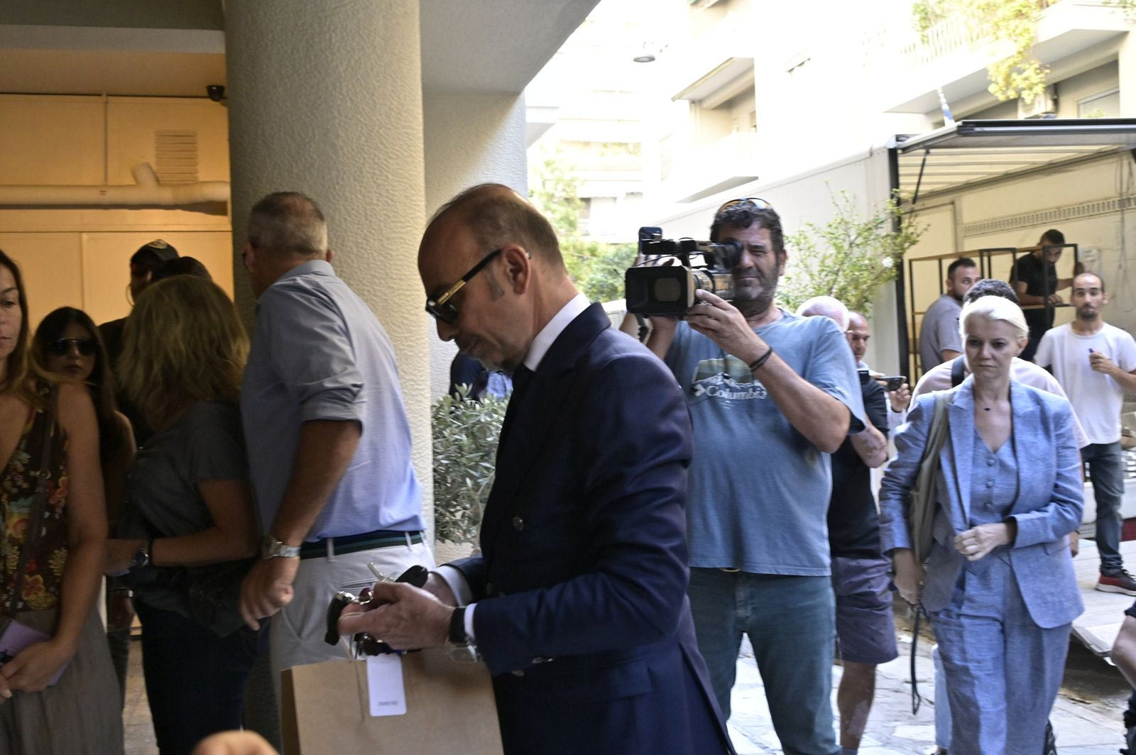 Θάνατος Μαζωνάκη: Στο μικροσκόπιο η ιδιωτική κλινική - Εισαγγελείς και ΙΣΑ στο σημείο