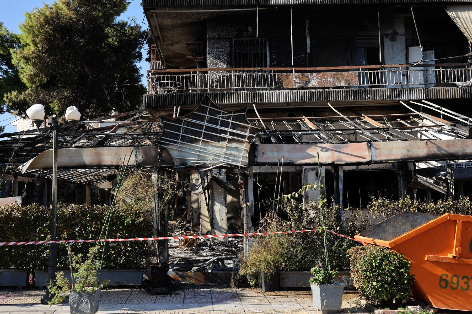 Βίντεο ντοκουμέντο από τη μεγάλη φωτιά στη Νέα Ιωνία - Συγκλονιστικές μαρτυρίες