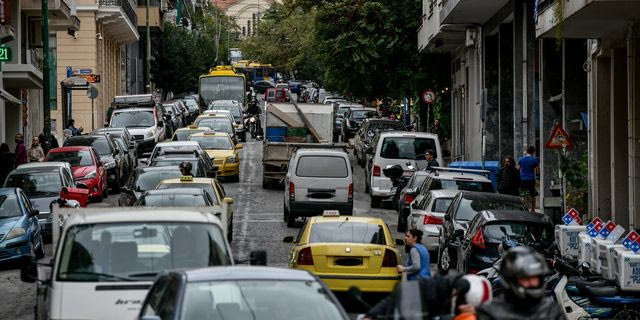 Κίνηση στους δρόμους (φωτογραφία αρχειου)