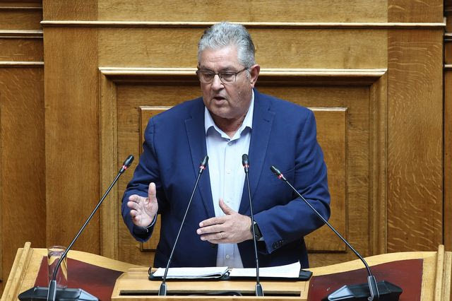 Κουτσούμπας: “Ο λαός βάζοντας τις ανάγκες του μπροστά να ανοίξει δρόμο για να γράψει το δικό του Σύνταγμα”