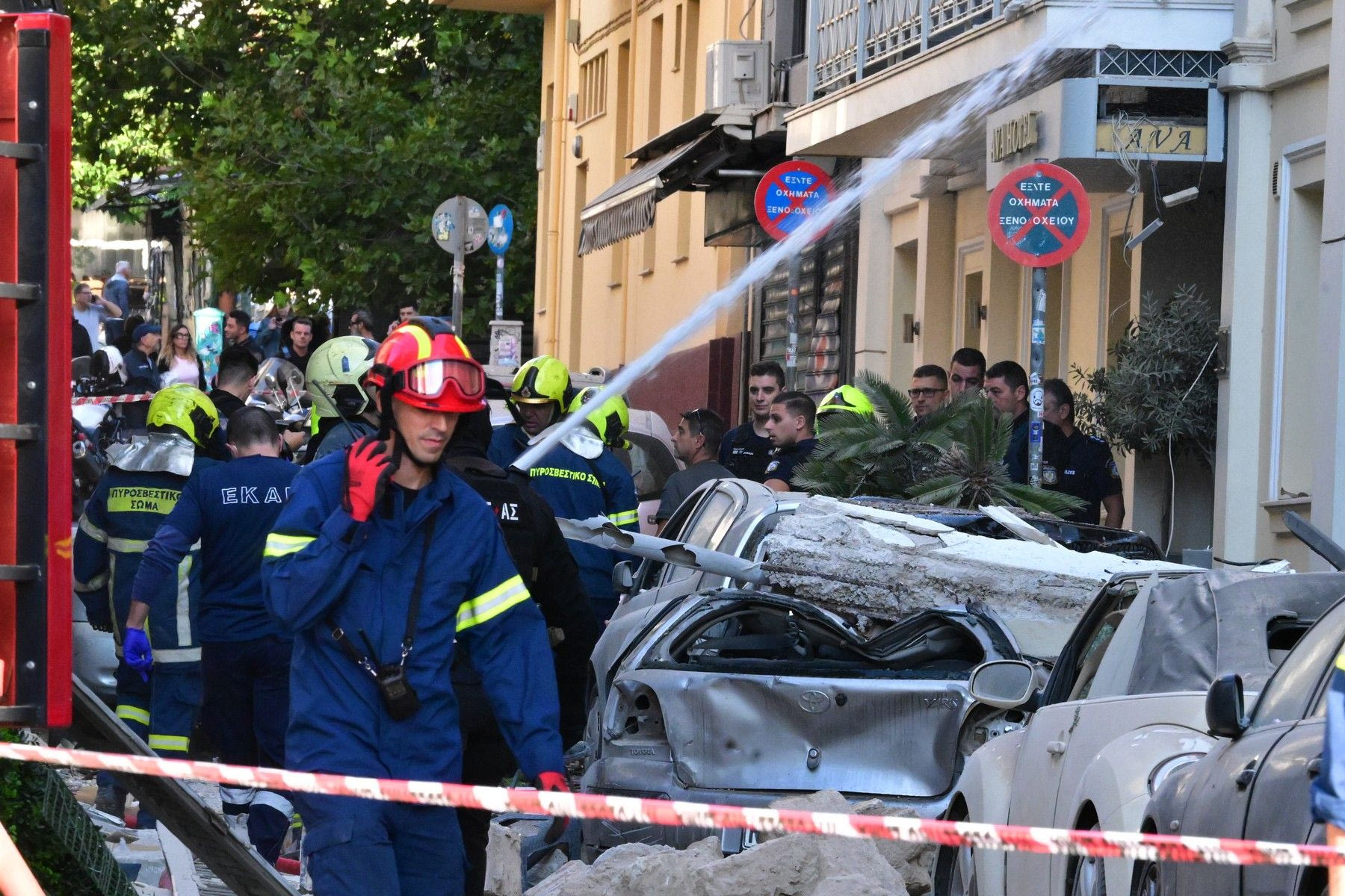 Κατέρρευσε κτίριο στο κέντρο της Αθήνας