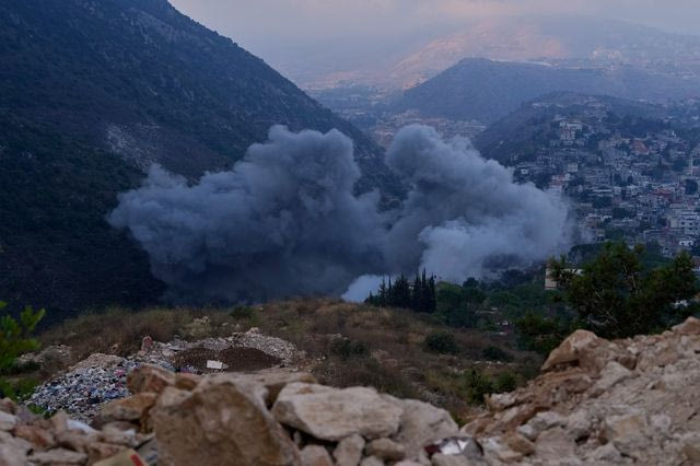 Λίβανος: Ο στρατός του Ισραήλ κατέστρεψε υπόγειες σήραγγες της Χεζμπολάχ – Σεισμός 4,1 Ρίχτερ από τις εκρήξεις