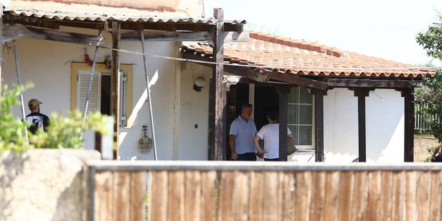 Μαραθώνας: Είχαν κρύψει τα οστά της ηλικιωμένης σε υπόγειο – Συνελήφθησαν κόρη και εγγονός