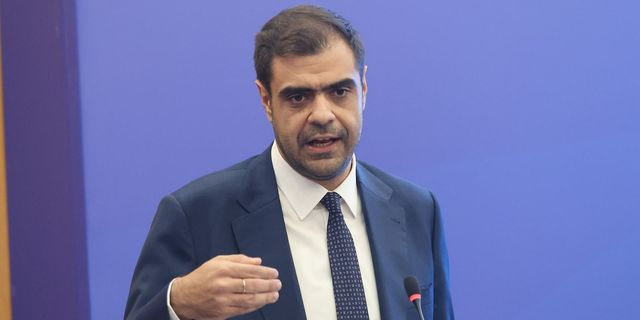 Μαρινάκης: Προσωπική η θέση για το επίδομα ανεργίας – Έγινε κοπτοραπτική στη δήλωσή μου