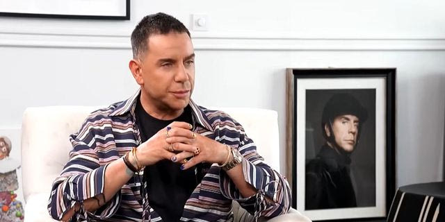 Ο Γιώργος Μαζωνάκης στον Τάσο Τρύφωνος