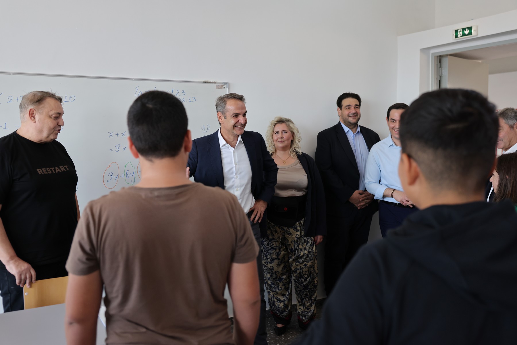 Μητσοτάκης από Ασπρόπυργο: Συνειδητή επιλογή η ανάταξη των σχολικών υποδομών