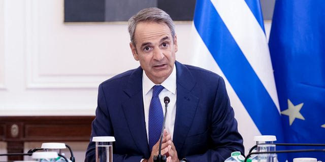 Το 25% και πώς μπορεί να ανοίξει η διαδοχή Μητσοτάκη