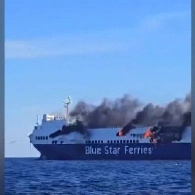 Στον “αέρα” ο ανεφοδιασμός Ρόδου και Κω λόγω της φωτιάς στο BLUE CARRIER 2