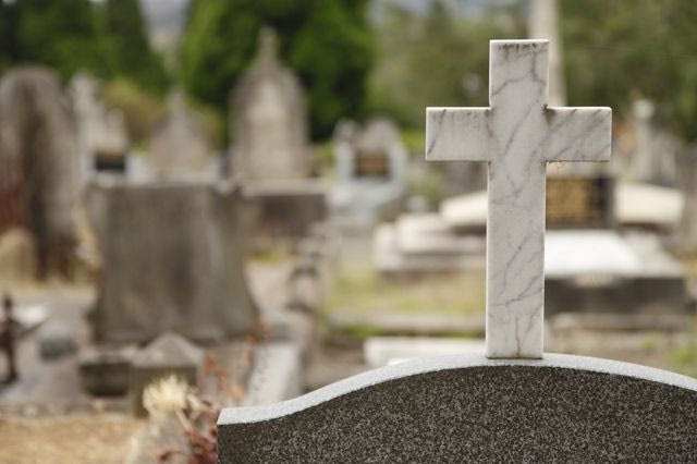 Κεφαλονιά: Έβγαλε… κηδειόσημο για τον αδελφό του μετά από καβγά