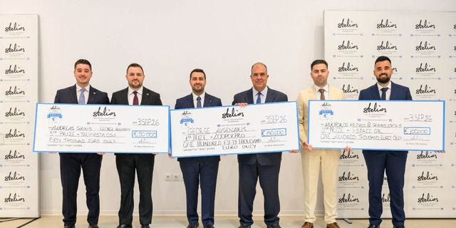 Βραβεία Νεανικής Επιχειρηματικότητας Στέλιος Χατζηιωάννου 2026: Τι προσφέρουν 17 χρόνια στήριξης της νέας επιχειρηματικότητας στην κοινωνία