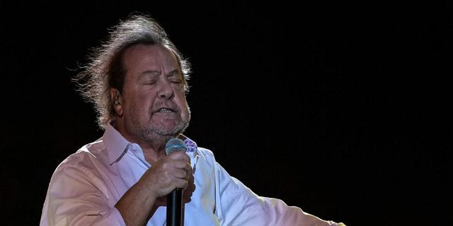 Γιάννης Πάριος: Ο αποχαιρετισμός στον Γιώργο Μαζωνάκη και η αποκάλυψη για το “Ποτέ ποτέ”