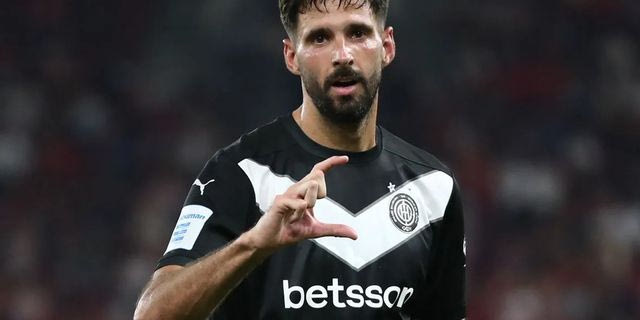Ολυμπιακός – ΟΦΗ 0-1: Οι Κρητικοί χάλασαν την πρεμιέρα του Αλγκουαθίλ με μπαλωθιά του Κόντρο μέσα στο Καραϊσκάκης