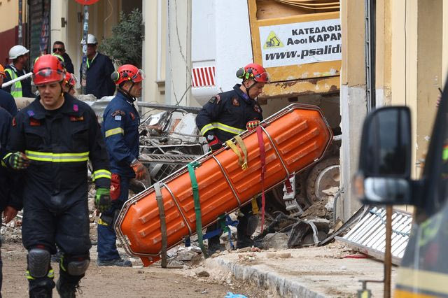 “Έχασα τη μισή μου οικογένεια” – Η συγκλονιστική μαρτυρία του αδερφού των θυμάτων της έκρηξης στην Πλάκα