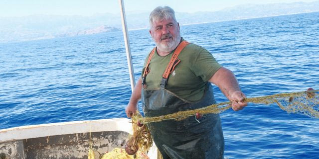 “Τρώμε γκολάκια τώρα από τον λαγοκέφαλο”