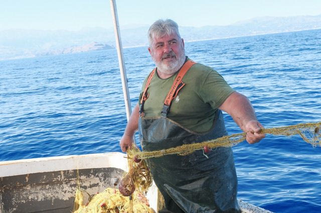 "Τρώμε γκολάκια τώρα από τον λαγοκέφαλο"