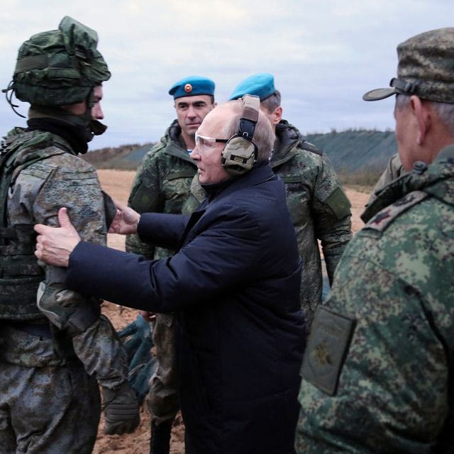 Η Ευρώπη καταγγέλλει ανοιχτά τον “υβριδικό πόλεμο” της Ρωσίας – Μπορεί να απαντήσει στον Πούτιν;