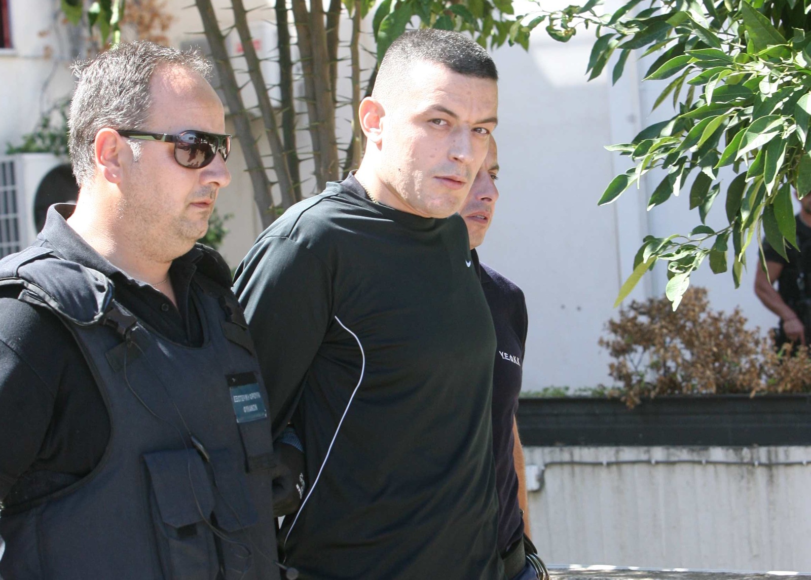 Άφαντος ο Αλκέτ Ριζάι: Ανθρωποκυνηγητό για τον εντοπισμό του – ''Ενδέχεται να είναι οπλισμένος και επικίνδυνος''