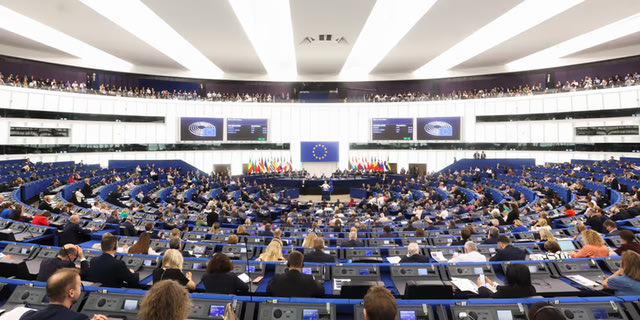 Πώς είδαν οι πολιτικές ομάδες τις εξαγγελίες της Φον Ντερ Λάιεν