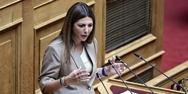 Σοφία Ζαχαράκη: “Οι Πανελλήνιες θα συνεχιστούν κανονικά”