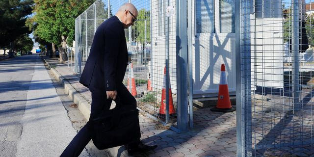 Δίκη για τα Τέμπη: “Ανοίγει” το κινητό του σταθμάρχη