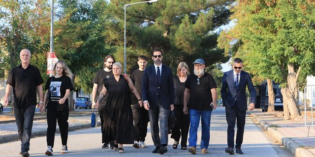Δίκη για Τέμπη: Κατέθεσε η οικογένεια της Κλαούντια Λάτα – “Το έγκλημα είχε δύο σκέλη”