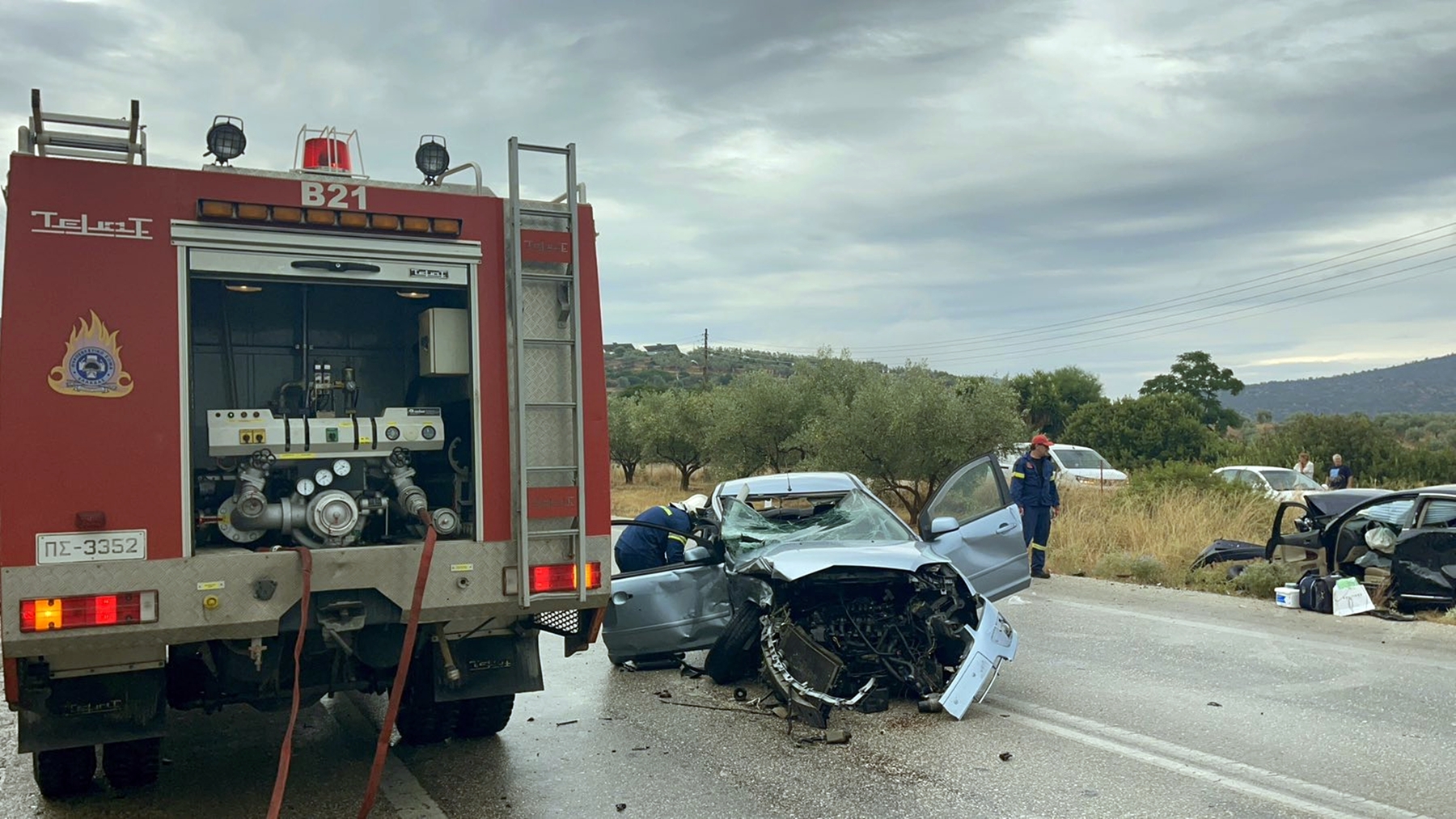 Τροχαίο στο Ναύπλιο: Σφοδρή σύγκρουση δύο ΙΧ – Τρεις τραυματίες