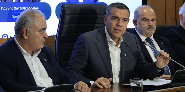 Τσίπρας στο ΕΕΑ: Οι 5 προτάσεις για τις ΜμΕ, την ακρίβεια και την Golden Visa
