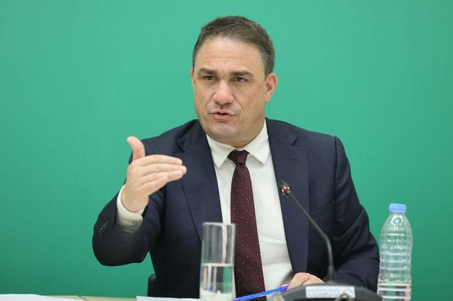 Κώστας Τσουκαλάς