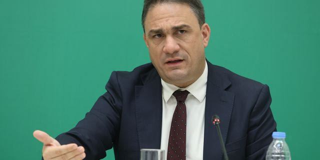 Κώστας Τσουκαλάς
