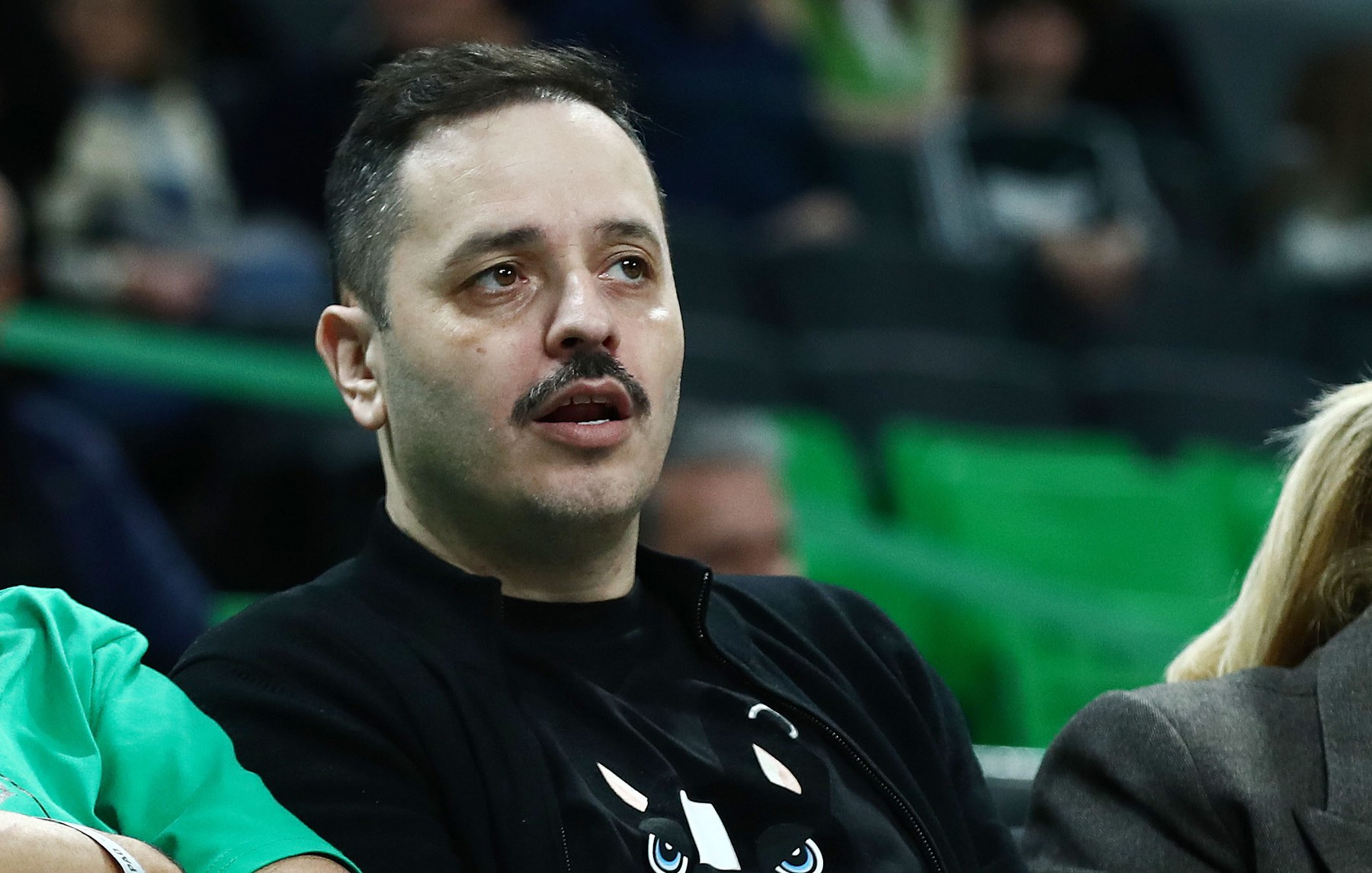 Αλέξανδρος Τσουβέλας: Έγραψε ιστορία στο ελληνικό stand-up - 20.000 κόσμος στο Telecom Center