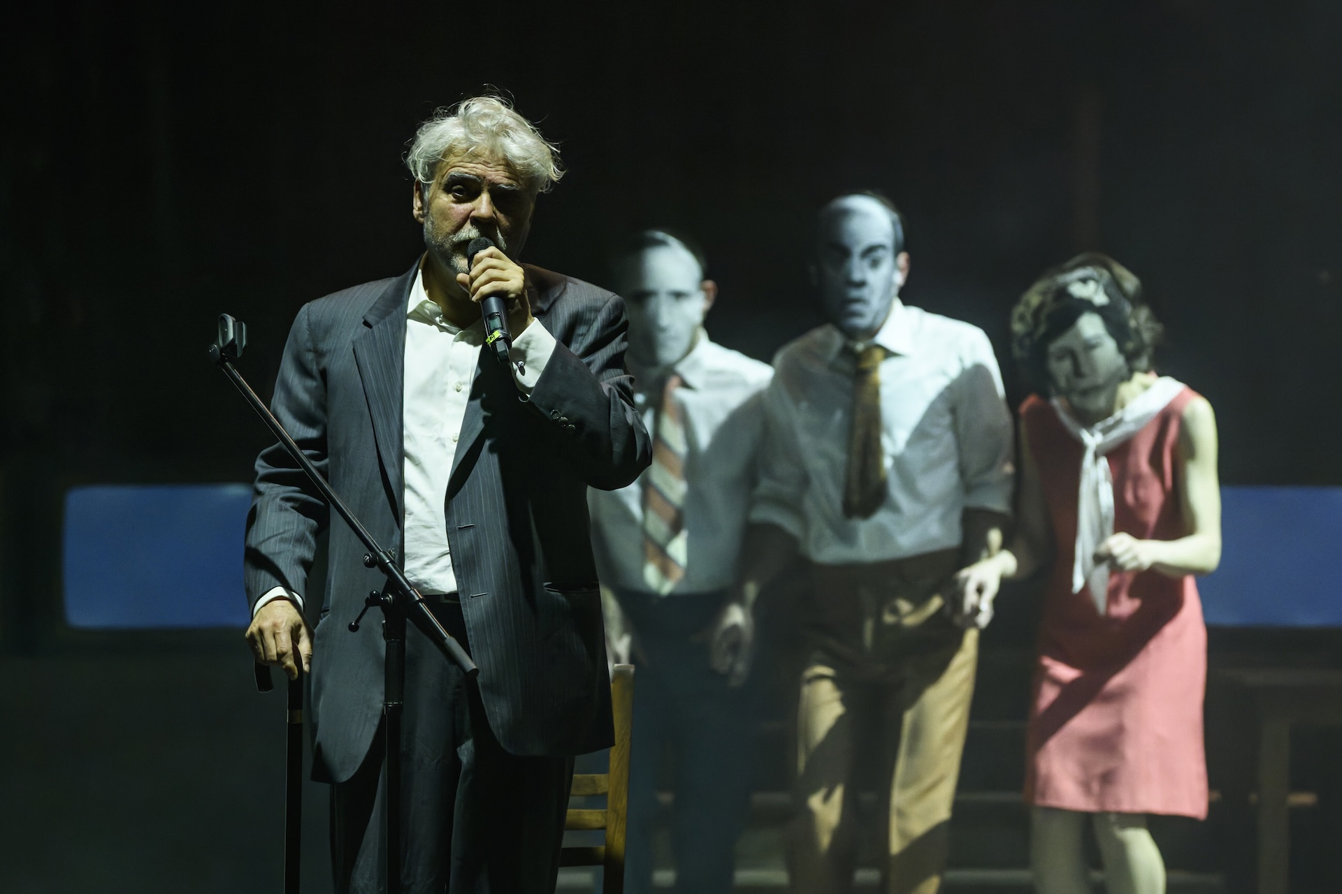 Τζένη Τζένη: 5 λόγοι για να δείτε την παράσταση του Νίκου Καραθάνου