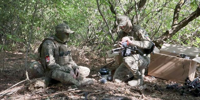 Δύο νεκροί σε πλήγμα drone σε υπό ρωσικό έλεγχο τμήμα της Χερσώνας